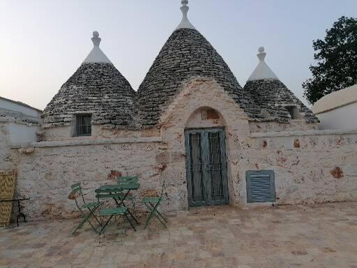Trullo Del Sol Vendégház Kellie Messapica Kültér fotó